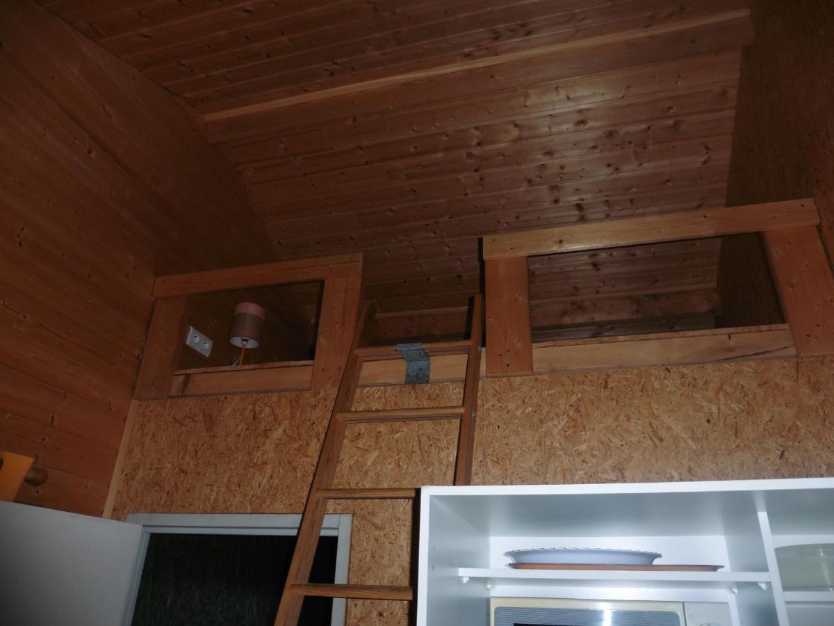 Camping Le Montbartoux Vollore-Ville Ngoại thất bức ảnh