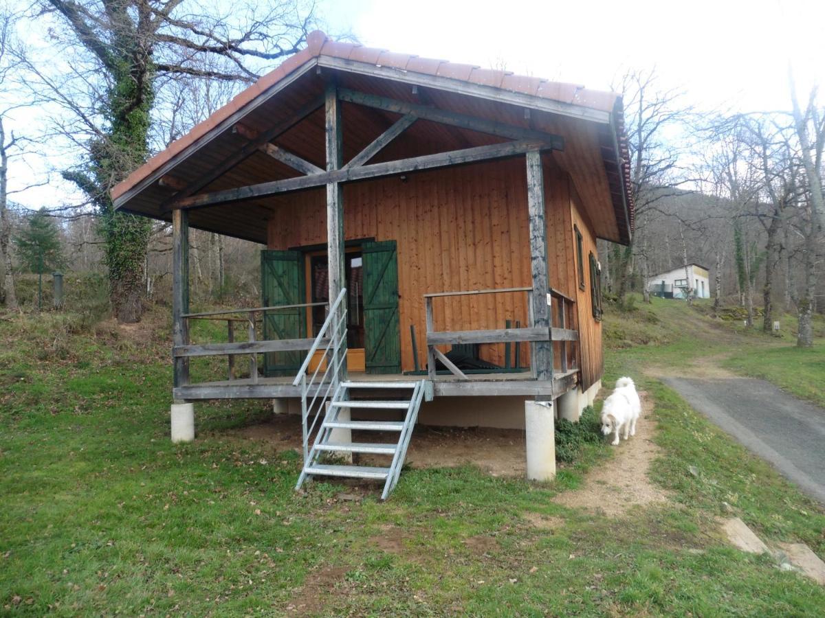 Camping Le Montbartoux Vollore-Ville Ngoại thất bức ảnh