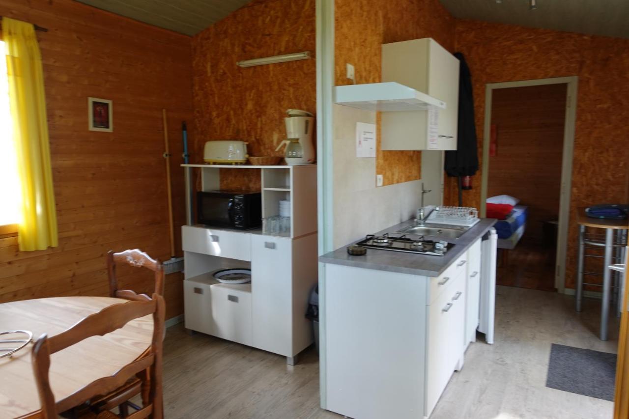 Camping Le Montbartoux Vollore-Ville Ngoại thất bức ảnh